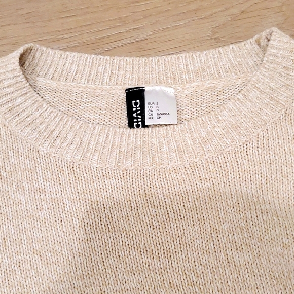 H&M Beige Crew-Neck Sweater for Women - Picture 3 of 3